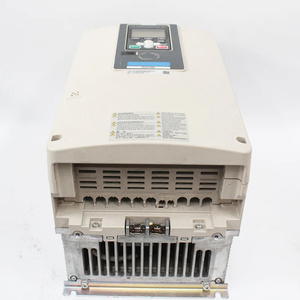 Variador <span class=keywords><strong>de</strong></span> Frecuencia YASKAWA VFD GA700 CIPR, Control V/F, Modelo CIPR-GA70B4018ABBA, Trifásico, 400V, 250kW, IP20 - Product Image 4