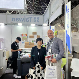 Machine <span class=keywords><strong>de</strong></span> découpe numérique CNC pour boîtes d'emballage en carton personnalisables TC CE - Product Image 4