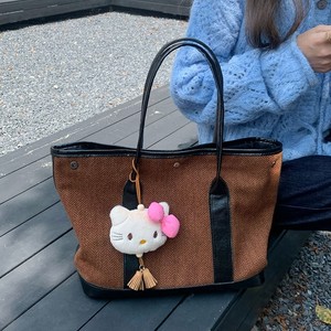 กระเป๋าโท้ทสตรี สีน้ำตาล ผ้าขนสัตว์ ตกแต่งด้วยแม่เหล็ก กระเป๋าซิป สำหรับเดินทางทุกวัน ความจุขนาดใหญ่ ฤดูใบไม้ร่วง 2024 - Product Image 3