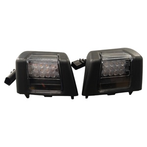 Pièces d'éclairage de camion de haute qualité, feux latéraux LED et lampes indicatrices pour camion 84139925 84139927 82446495 82467737 pour Volvo - Product Image 2