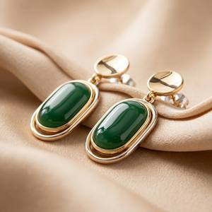 Pendientes Colgantes de Ágata Verde Ovalados de Dos Tonos Chapados en Oro OEM/ODM, Joyería de Piedra Natural Personalizada al por Mayor para Mujer - Product Image 3
