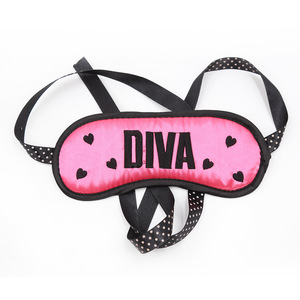 Vente directe d'usine : ensemble érotique pour adultes, ensemble rose trois pièces, comprenant un bandeau pour les yeux, des menottes, un fouet et des accessoires pour couples. - Product Image 1
