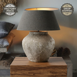 Lampe de table vintage Waterpot avec base en céramique faite à la main, abat-jour en lin neutre, éclairage rustique pour la décoration de la maison, pour la chambre à coucher - Product Image 1
