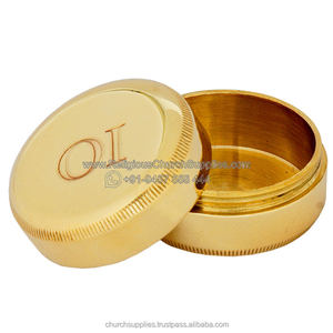 Exquisitas existencias de aceite sagrado de latón pulido, velas de - Product Image 2