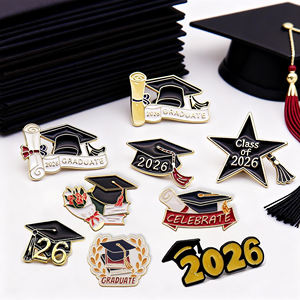 2026 Çin Rozet Üreticisi Her Boyutta OEM Özel Metal Anime Rozet Şapka Rozeti Logosu Karikatür Sevimli Mezuniyet Emaye Rozeti - Product Image 1