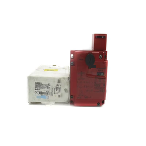 XCSE8311 24/48VAC 6A nuevo controlador de programación PLC de automatización Industrial de almacén listo Original - Product Image 1