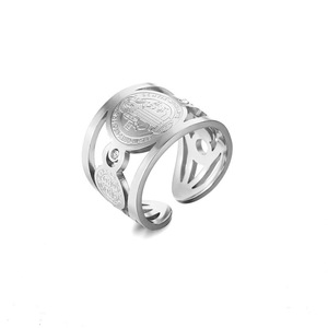 Bague en zircon massif plaqué or Offres Spéciales Bague exorciste catholique de luxe en acier inoxydable pour mon fils - Product Image 6