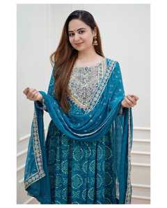 ชุดผ้าเรยอนผ้าชาราราที่แข็งแรงพร้อมด้วยเสื้อ Anarkali สั้นสำหรับงานแต่งงานและงานเทศกาลส่งออกจากอินเดีย - Product Image 4