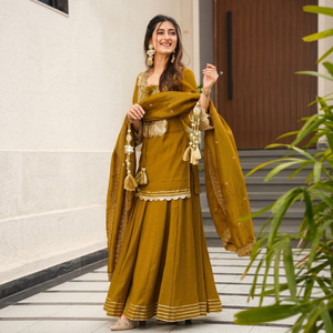 Conjunto Indio-Pakistaní de Seda con Bordado de Mostaza, Kurta Anarkali con Dupatta para Mujer, Traje para Bodas, Fiestas y Diwali - Product Image 1