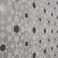 Mosaïque de marbre blanc Bianco Carrara moderne, design parquet, pour crédence de cuisine et mur de salle de bain