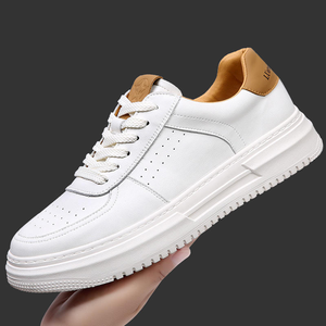 Petites chaussures de sport blanches pour hommes, tendance, polyvalentes, chaussures de course 2026, respirantes, décontractées, doublure en cuir véritable, légères - Product Image 6