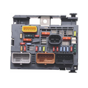 Boîtier de fusibles Peugeot 9650618280 8200306033 Module 9809742780 9809742880 Unité de relais moteur - Product Image 3