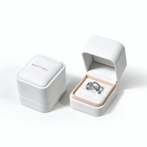 Boîte d'emballage de bijoux en cuir PU de luxe personnalisé en gros pour bague bracelet collier boucles d'oreilles - Product Image 4