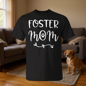 T-shirt Premium Adorable pour les Mamans Foster Fierses, avec Motifs d'Animaux de Compagnie : Chiens et Chats Sauvés de la Domestication – Une Tenue Élégante pour les Amoureux des Animaux - Product Image 3