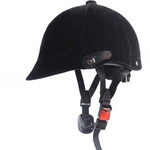 Casco de Equitación Horshi en Existencia para Jinetes Principiantes y Alquiler en Hipódromos para Turistas, Actuaciones, Fotografía - Product Image 1