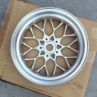 Jeu de moyeux en aluminium forgé CNC pour roues de moto Vespa de qualité aéronautique pour GTS300 & Sprint