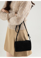Sac bandoulière en daim pour femme, style rétro de luxe, sacs à main simples et décontractés, sacs à bandoulière pour femme avec logo personnalisé, faible MOQ