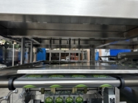 Empaquetadora automática de líquidos de sellado vertical de 4 líneas y 4 lados