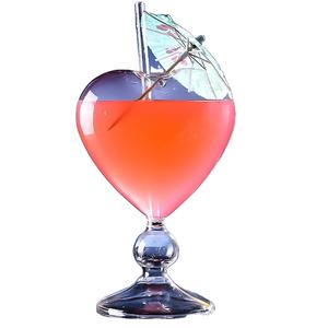 Top vendeur Offre Spéciale tasses à boire en verre à <span class=keywords><strong>cocktail</strong></span> en forme de coeur créatif pour bar fête de mariage 210ml en stock - Product Image 1
