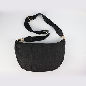 Bolso de mano de mezclilla Dami personalizado directo de fábrica para mujer, bolso de playa con cierre de cremallera y logotipo con estampado geométrico informal para ir de compras - Product Image 1