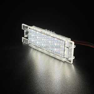 Lampade a LED Trasparenti per Targa <span class=keywords><strong>Accessori</strong></span> <span class=keywords><strong>Auto</strong></span> per <span class=keywords><strong>Fiat</strong></span> Multipla Croma Grande Punto <span class=keywords><strong>Tipo</strong></span> Seicento - Product Image 6