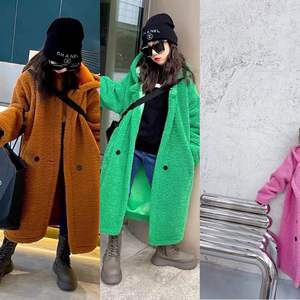 Abrigo Largo de Lana para Bebés y Niñas Pequeñas, Color Marrón y Verde Sólido, Otoño-Invierno 2021, Ropa de Piel Sintética M21231087 - Product Image 2