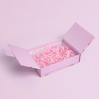 Boîte en papier rigide de luxe à double ouverture, boîte cadeau magnétique rose avec impression personnalisée et garniture pour les ensembles cadeaux d'anniversaire et de mariage