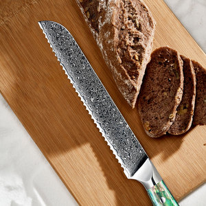 <span class=keywords><strong>Coltello</strong></span> da <span class=keywords><strong>Pane</strong></span> Professionale da 8 Pollici con Lama Seghettata in Acciaio Damasco a 67 Strati e Manico in Resina di Abalone - Product Image 5