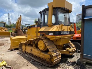 Maquinaria Usada Original de Japón, Bulldozer Caterpillar D5M Usado, Bulldozer Caterpillar CAT D5M en Venta - Product Image 2