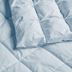 Manta Ponderada Acolchada de Algodón de Doble Capa Extra Suave, Color Azul Claro, Manta Terapéutica de Invierno - Product Image 2