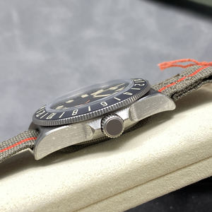 Relojes Automáticos de Lujo Personalizados de Titanio de Alta Calidad para Hombre con Movimiento Dandong - Product Image 4