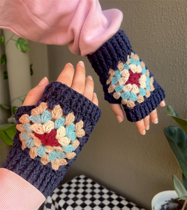 SZ194 unisexe hommes femmes rétro Crochet grand-mère carré mitaines tricoté à la main gants sans doigts à la main automne hiver gants - Product Image 1