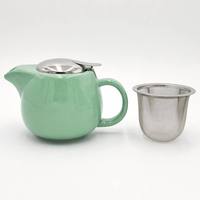 Théière en céramique de 500 ml avec infuseur à thé en acier inoxydable 304, théière moderne pour thé en feuilles avec couvercle à rabat et filtre, ensemble cadeau pour la préparation du thé