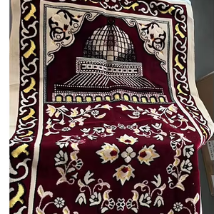 Alfombra de oración floral ligera de imitación de lana con base de goma antideslizante, adecuada para viajes y uso en interiores - YASEEN - Product Image 1