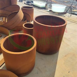 Pot de jardinières en métal durable léger et personnalisé en acier Corten pour la maison et le jardin - Product Image 3