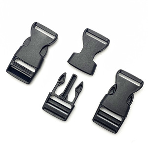 Plastic Side Release Buckle 2.0Cm For Bags Durable <b>Adjustable</b> <b>Strap</b> Fastener - Product Image 5