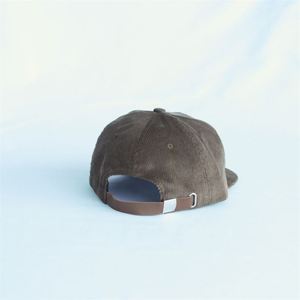 Gorra de Béisbol Estructurada de 5 Paneles con Visera Curva, Personalizada por el Fabricante, con Logotipo en Relieve, Unisex, Ajustable, de Color Sólido, Estilo Casual - Product Image 3