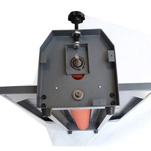 Manual Cold <b>Laminating</b> <b>Machine</b> for Paper Bopp Film 650/700/750/1000/1300 Models Photo/Poster Use - Product Image 2