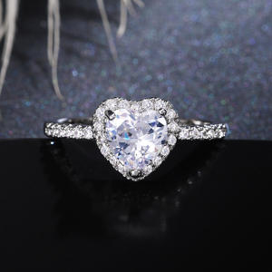 Anello H502 con Morganite Taglio Cuore in Oro Massiccio 18K con Incastonatura a Pavé, Anello di Fidanzamento con Gemma per Donna - Product Image 3