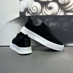 Wholesale Mens Casual Shoes Plus Size Flat Lightweight Fashion Low Top Breathable Sneakers Outdoor Trendy Walking Shoes For Men - Product Image 4