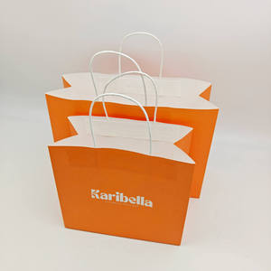 Sacs en carton recyclables personnalisés avec poignée longue, impression sérigraphique, taille et couleur personnalisables pour l'emballage de vêtements et de chaussures - Product Image 2
