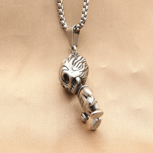 Yunnique – collier avec pendentif tête de mort en acier inoxydable pour hommes, Style Punk rétro, design géométrique, bijoux à la mode - Product Image 3