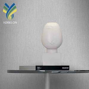 Papier peint rayé moderne MICANS ignifuge et imperméable à la texture naturelle pour les contrats commerciaux, les hôtels et les chambres à coucher - Product Image 1