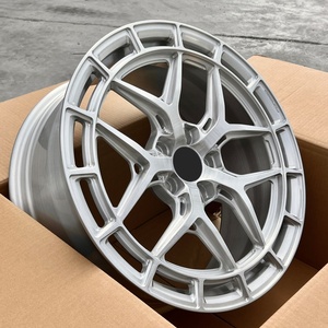 Jantes de voiture forgées en alliage 6061-t6 argent brossé 1 pièce personnalisées 5x120 5x130 pour M3 <span class=keywords><strong>M4</strong></span> C8 Z06 AMG <span class=keywords><strong>GTS</strong></span> 911 Carrera 991 GT3 - Product Image 3