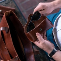 Étui à lunettes carré en cuir certifié ISO9001, adapté au transport quotidien, résistant à la pression, aux chocs, lunettes de protection