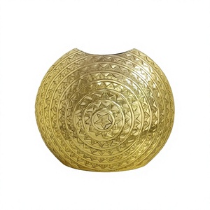 Vase à fleurs luxueux décor intérieur bureau et affichage à la maison Vase de sol en gros Vase à fleurs de qualité supérieure en gros - Product Image 1
