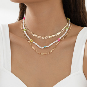 Colliers en alliage de verre de couleur dessin animé, accessoires de vacances, hypoallergéniques, colorés, assignation, colliers pendentifs exquis - Product Image 3