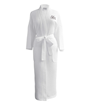 Peignoir gaufré minimaliste en coffret cadeau, avec détail de nœud chic à la taille, idéal pour les cadeaux d'anniversaire