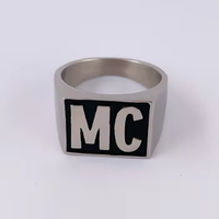 Europäisch-Amerikanisch Stilvoll Trendy Minimalist Biker Serie Breitband Edelstahl Herren ringe Englisch MC Logo Modisch