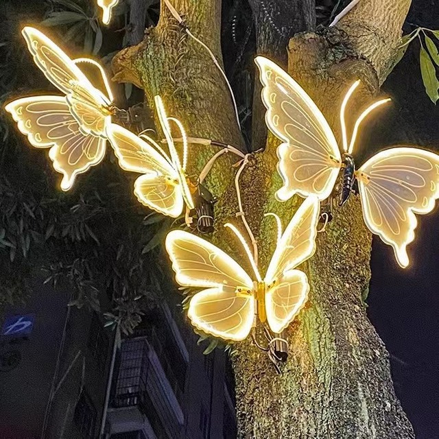 High Quality Outdoor Garden LED Lights Decorative Simulated Moving Butterfly Wings Colorful Butterfly for Wedding Simple Style